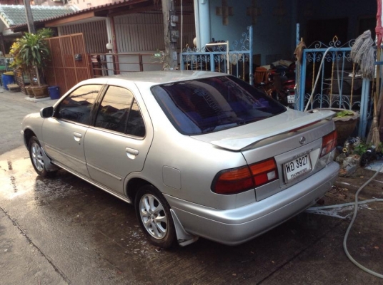 ขายครับ NISSAN SUNNY ปี 98 เครื่องหัวฉีด เกียรออโต้ แกส สีเดิมบางๆ ภายในสวย รถสะอาด เครื่องเกียรดี ช่วงล่างได้ เก็บหน่อยสวยเลยครับ ราคาแค่ 55000. กล์ฟครับบ 085-359-4089 ดูรถสายไหม วงศกรครับ 24 ชม