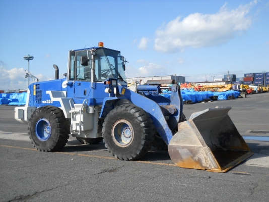 รถตักล้อยาง WA320-6-( เทียบเท่า WA300-3)