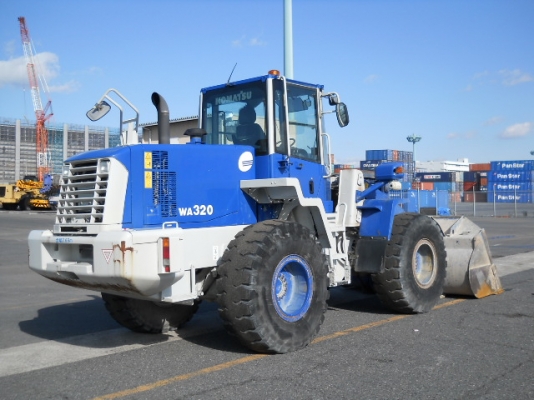 รถตักล้อยาง WA320-6-( เทียบเท่า WA300-3)