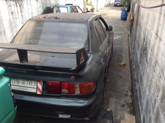 ขายครับ MITSUBISHI LANCER เครื่องหัวฉีด เกียรธรรมดา โช๊ค ปรับเกลียว 4 ต้น พาทโว 3 รถสตาจไม่ติดจอดนาน ขายเป้น อะไหล่ มีเล่มพร้อมโอน ตามสภาพเลย เอาไปปั้นเอง รับได้โทรมาคับ เก็บอีก ไม่เกิน 5000 น่าจะขับได้ ราคา 25000 กอล์ฟครับ 085-359-4089 ดูรถสายไหมวงศกร 24