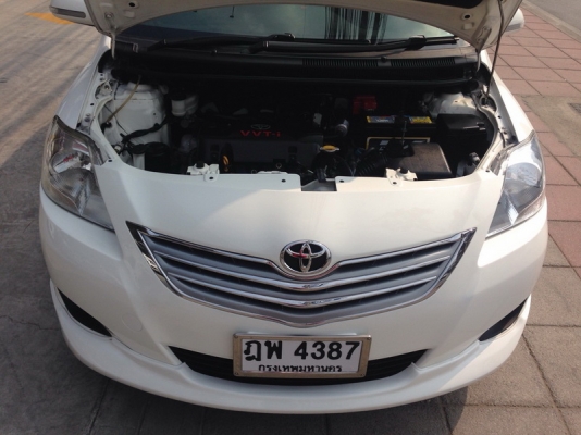 TOYOTA INNOVA ปี 2010 มือเดียวออกห้าง TOYOTA INNOVA ปี 2010 มือเดียวออกห้าง