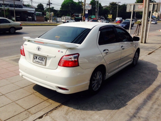 TOYOTA INNOVA ปี 2010 มือเดียวออกห้าง TOYOTA INNOVA ปี 2010 มือเดียวออกห้าง