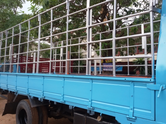 (ร้านรุ่งโรจน์ 082-1057078)ขายให้ลูกค้าอนันต์ฟาร์มสระบุรีเรียบร้อยแล้ว รับรถกลับบ้านแล้วครับ) (ขอบคุณคับ)  เครื่องแน่นปึ๊กๆ ฟิตจัด  แซสซีเยี่ยมมาก เดิมๆ ไม่มีที่ติคับ รถบางๆเดิมๆ สวยๆ เอกสารทะเบียนพร้อมโอนทั่ว