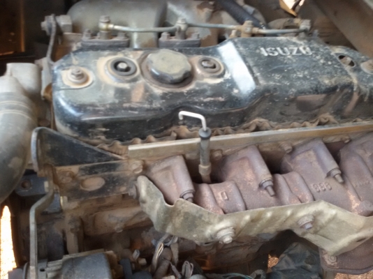 (ร้านรุ่งโรจน์ 082-1057078)ขายให้ลูกค้าอนันต์ฟาร์มสระบุรีเรียบร้อยแล้ว รับรถกลับบ้านแล้วครับ) (ขอบคุณคับ)  เครื่องแน่นปึ๊กๆ ฟิตจัด  แซสซีเยี่ยมมาก เดิมๆ ไม่มีที่ติคับ รถบางๆเดิมๆ สวยๆ เอกสารทะเบียนพร้อมโอนทั่ว