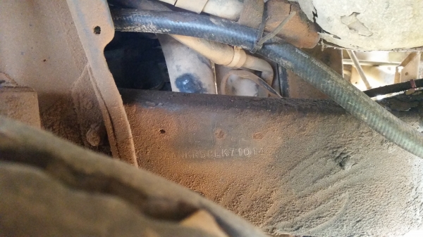 ขายรถ6ล้อดั้มisuzu nkr 58L 115แรงเฟืองท้ายFสนใจ080-6331098