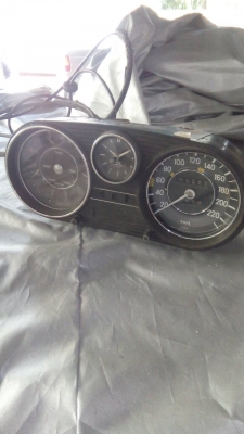 เรือนไมล์ benz w108 w114 w115