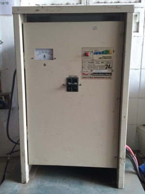 ราคามือ 1 450,000 !!! รถยก Stacker ไฟฟ้า แบรนด์ Crown จาก USA รับโหลด 1.59 ตัน ที่ความสูง 3.96 เมตร ราคามือ 1 450,000 !!! รถยก Stacker ไฟฟ้า แบรนด์ Crown จาก USA รับโหลด 1.59 ตัน ที่ความสูง 3.96 เมตร