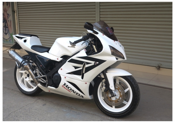Honda VFR 400cc  (ทะเบียนแท้ พร้อมโอน)