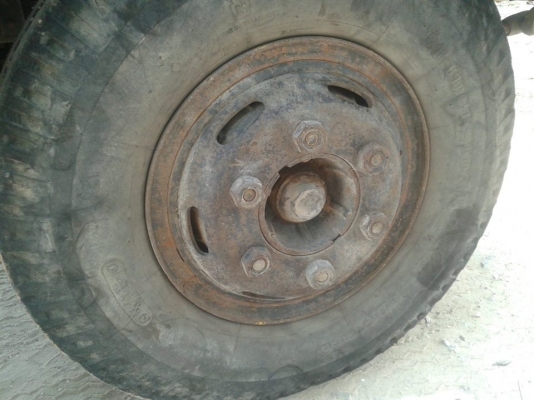 รถหกล้อ115ปี่2536ห้างแท้เกียร์สั้นเฟื่องfหลังยางดีใหม่6เส้น เอกสารทะเบียนพร้อมเสริมแหนบพร้อมบรรทุก