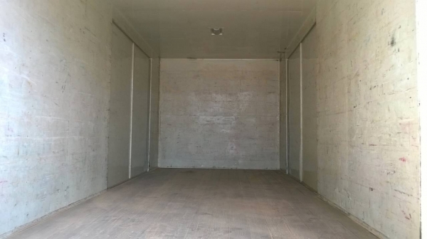 ขาย 6 ล้อ NPR 150 ปี 55 สภาพใหม่ป้ายแดง คัสซีสวยตลอดเส้น เครื่องแห้งไม่เคยแกะ วิ่งแค่ 48,900 กม. เท่านั้น ภายในสวย แอร์เย็น ยางเรเดียลเต็มทั้ง 7 เส้นครับ