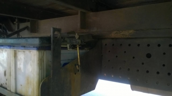 ขาย 6 ล้อ NPR 150 ปี 55 สภาพใหม่ป้ายแดง คัสซีสวยตลอดเส้น เครื่องแห้งไม่เคยแกะ วิ่งแค่ 48,900 กม. เท่านั้น ภายในสวย แอร์เย็น ยางเรเดียลเต็มทั้ง 7 เส้นครับ