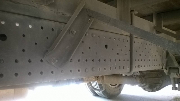 ขาย 6 ล้อ NPR 150 ปี 55 สภาพใหม่ป้ายแดง คัสซีสวยตลอดเส้น เครื่องแห้งไม่เคยแกะ วิ่งแค่ 48,900 กม. เท่านั้น ภายในสวย แอร์เย็น ยางเรเดียลเต็มทั้ง 7 เส้นครับ