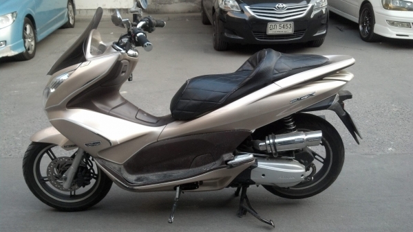 ขาย PCX 125 i ปี 2553 รถ บ้าน มือเดียว สภาพสวย เครื่องเดิม