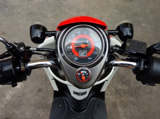 Honda Scoopy-i สีแดง-ดำ ลายแอคทีฟบอย สวยๆประหยัดน้ำมัน ราคาถูกครับ