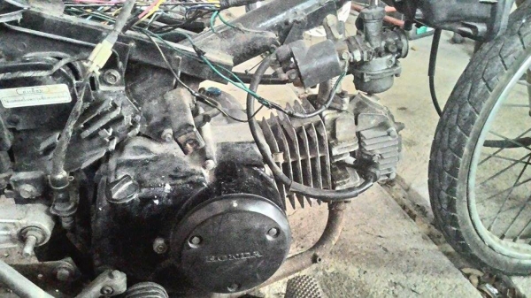 ขาย เวฟ100 มีแต่สำเนาเล่ม