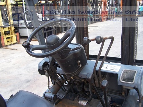 ขายรถ โฟล์คลิฟท์ TOYOTA รุ่น 6-FD15