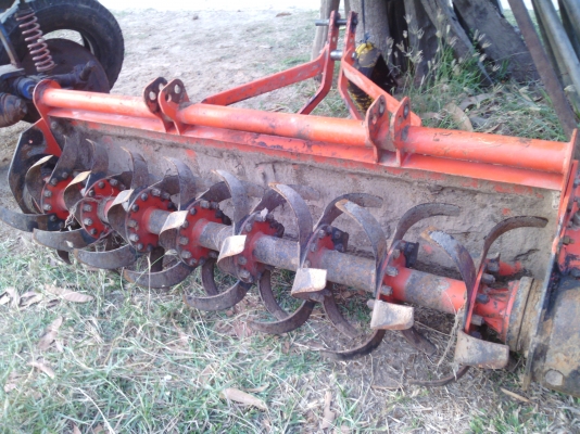 ขายตามสภาพ 36แรง เครื่องดี เกียดี ปั้มไฮดรอลิคดี มีโลตารี่ ผาล6 ผาลดันหน้า เอกสารเป็นเล้มทะเบียนพร้อมโอน