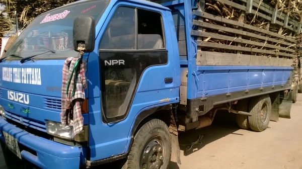 NPR 115 แรง รถดีราคาไม่แพง โทร 081 074 5778 ลุงโหนกรับสาย