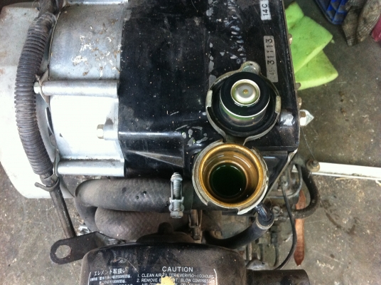 ขายเครื่องยนต์2สูบ11แรงเก่านอกสวยมากๆขายูก