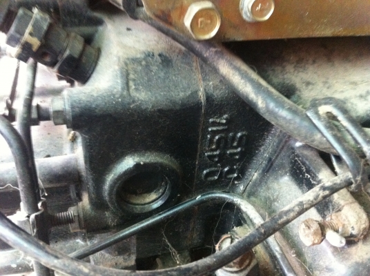 ขายเครื่องยนต์2สูบ11แรงเก่านอกสวยมากๆขายูก