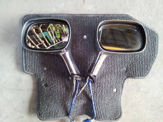 กระจกมองข้างโครเมี่ยม Datsan Japan ปรับไฟฟ้า หายาก