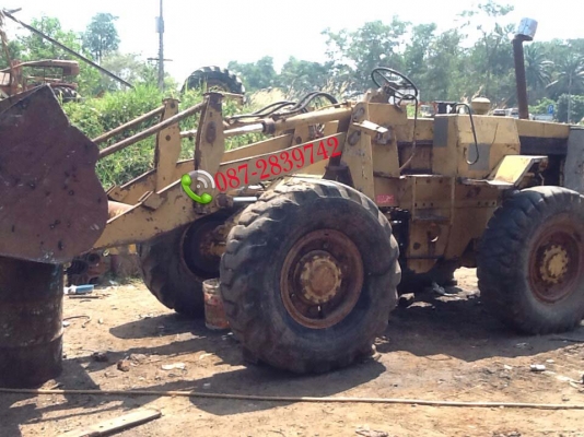 ขายรถตักล้อยาง CAT 910