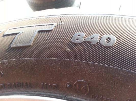 ยาง 255 65 17 พร้อมล้อแม็กซ์ออนิว MU-X ปี13 ปลายปี ยาง 255 65 17 พร้อมล้อแม็กซ์ออนิว MU-X ปี13 ปลายปี