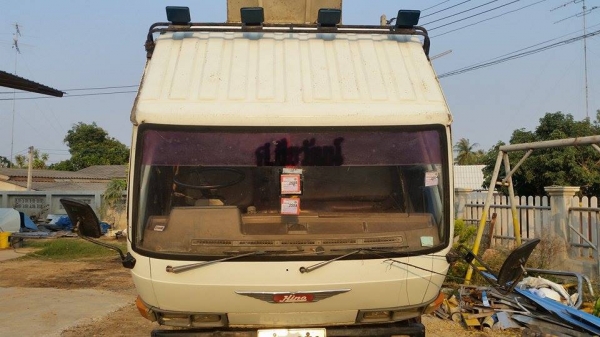 KM777 รถสวย ราคาต่อรองได้ KM777 รถสวย ราคาต่อรองได้