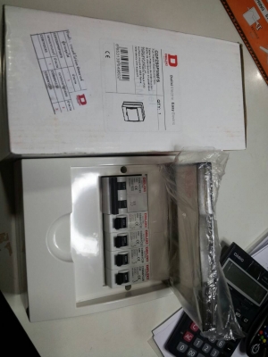 ขายตู้พร้อมเบรกเกอร์ ของใหม่ครับ