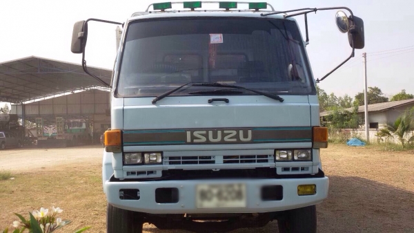 ขายรถบรรทุกสิบล้อดัมพ์ ISUZU FXZ23NFY เครื่อง 240 แรง เบรคจิฟฟี่ กระบะดัมพ์สามมิตร ทะเบียนพร้อม