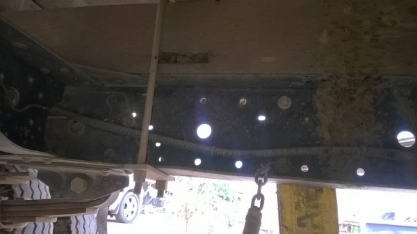 ขาย 6 ล้อ ISUZU NKR 130 ห้างแท้ปี 48 สภาพสวยเดิม คัสซีสวยตลอดเส้น เครื่องดี เพาวเวอร์ แอร์เย็น ทะเบียนเต็มพร้อมโอนครับ