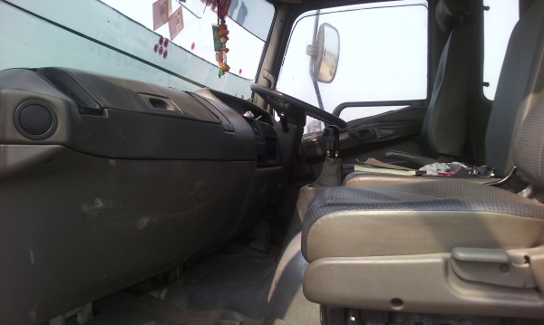 ขายด่วนรถสิบล้อFN627M6ดั้มสามมิตรเครือง260แรงปี52มีระบบ