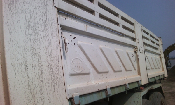 ขายด่วนรถสิบล้อFN627M6ดั้มสามมิตรเครือง260แรงปี52มีระบบ