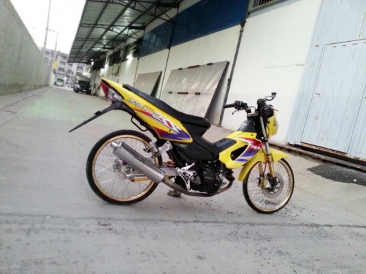 ขายโซนิค Sonic ตัวเก่า หล่อๆ ถูกๆ เรยคับ ขายโซนิค Sonic ตัวเก่า หล่อๆ ถูกๆ เรยคับ