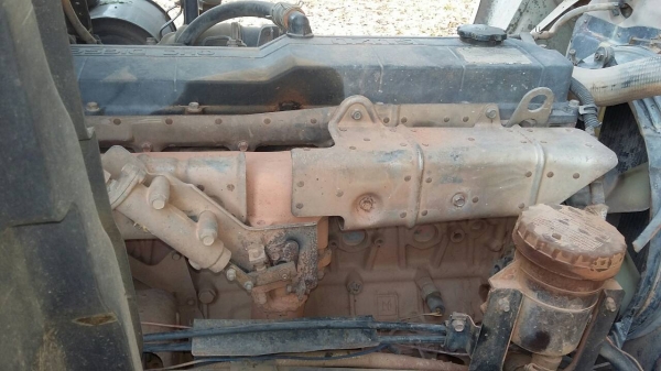 รถอีซูซุ 6 ล้อดั้ม FTR 32F - R  195 แรงม้า. ปี 39   สนใจติดต่อ 081 - 6079515