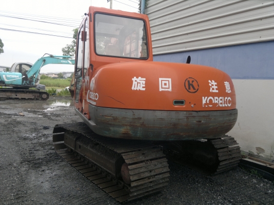 รถขุด KOBELCO  SK60-3 ซีเรียลสูง ปี96 เครื่องเต็ม แอร์เย็น รถนอกนำเข้า สภาพดีครับไม่เคยใช้ในไทย มาถึงแล้วครับ  ติดต่อ มานะ 085-9049669