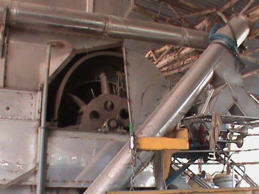 ขายด่วนรถเกรี่ยวข้าวพรกินรีและสมคิดการช่าวเป็นรถอุ่ม2.9ตัน