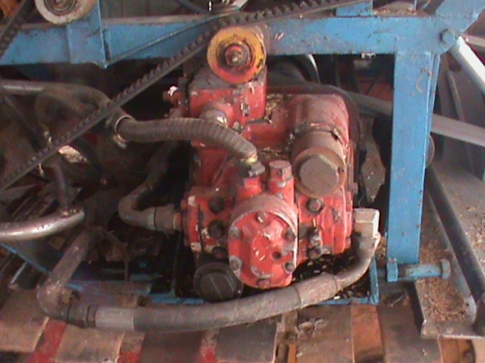 ขายด่วนรถเกรี่ยวข้าวพรกินรีและสมคิดการช่าวเป็นรถอุ่ม2.9ตัน