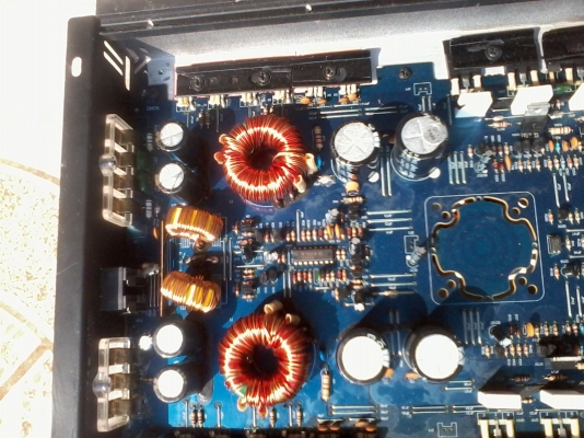 ขายเพาเวอร์2ชแนล mds3600ขับซับ10นิ้วได้สบาย