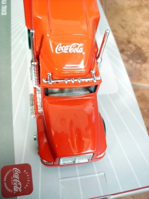 โมเดลรถเทรลเลอร์โค้ก โมเดลรถเทรลเลอร์โค้ก