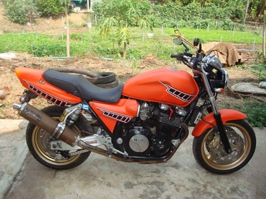 ขายXJR1200ปี98อินวอยปั้มแบมโบ้ 78000 สีบาดตาบาดใจครับต่อรองได้ครับ