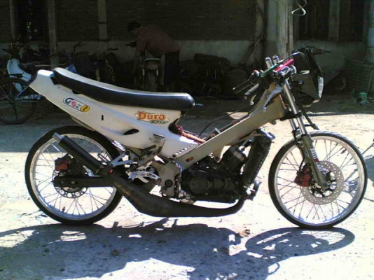 ขายโนวาแดชเล่มทะเบียนอย่างเดียวแต่งแนวแดร็กเครื่องพอใช้ขาย 4900 บาท