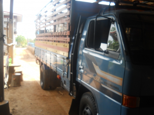 ขาย 6 ล้อ ISUZU NPR 115 รถห้างแท้ ขาย 6 ล้อ ISUZU NPR 115 รถห้างแท้