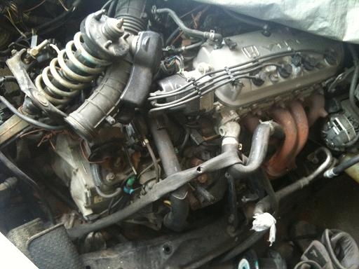 เครื่องยนต์  F22B VTEC   พร้อมแพหน้า  สภาพสวยคับ