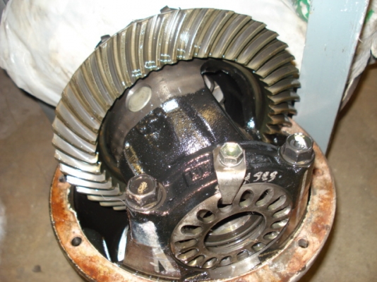 ขายเฟืองท้ายvigoครับ ขายเฟืองท้ายvigoครับ