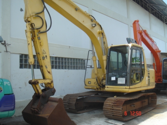 ขายรถแบคโฮ KOMATSU PC130-6K รถปี2001 นำเข้าจากญิ่ปุ่น