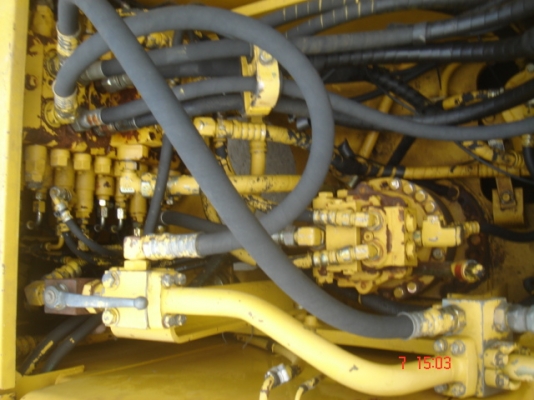 ขายรถแบคโฮ KOMATSU PC130-6K รถปี2001 นำเข้าจากญิ่ปุ่น