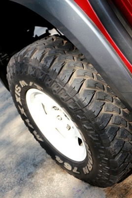 ต้องการขายยางMAXXIS BIGHRON 764 MT265-75-16 ปี2012 สภาพใช้ได้ ต้องการขายยางMAXXIS BIGHRON 764 MT265-75-16 ปี2012 สภาพใช้ได้