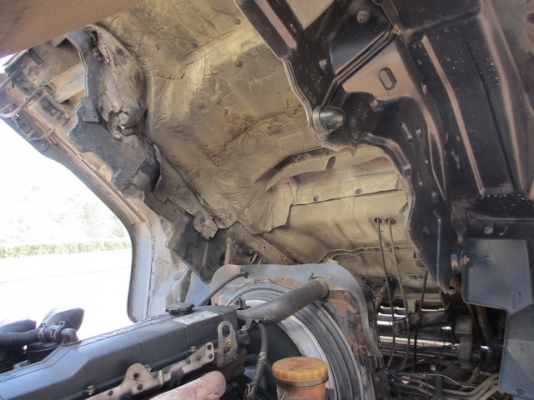 ISUZU DECA ปี97 10ล้อ เพลาเดียว รถห้าง ISUZU DECA ปี97 10ล้อ เพลาเดียว รถห้าง