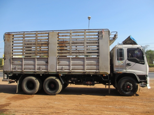 ISUZU DECA ปี97 10ล้อ เพลาเดียว รถห้าง ISUZU DECA ปี97 10ล้อ เพลาเดียว รถห้าง